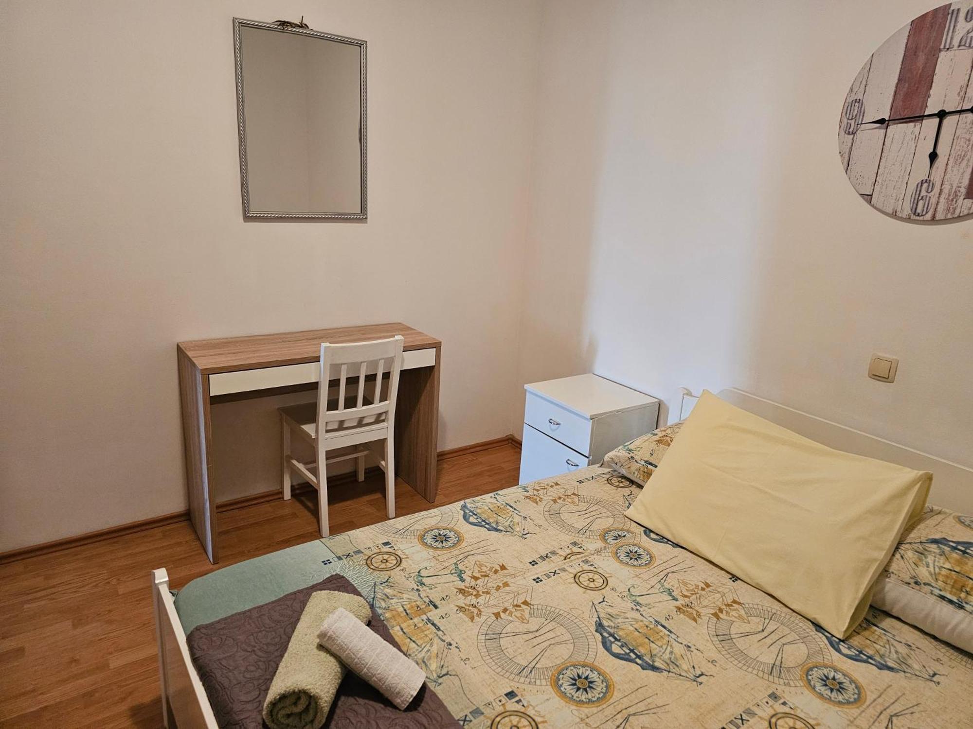 אומיס Apartments Zemunik מראה חיצוני תמונה
