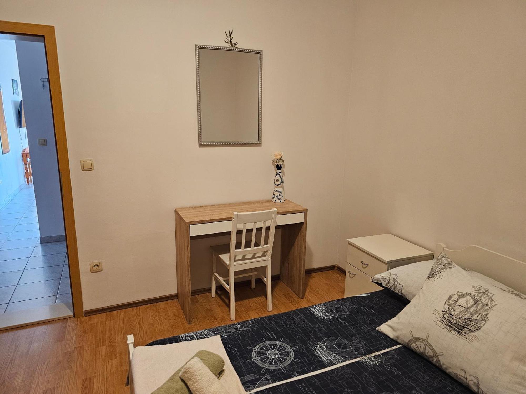 אומיס Apartments Zemunik מראה חיצוני תמונה