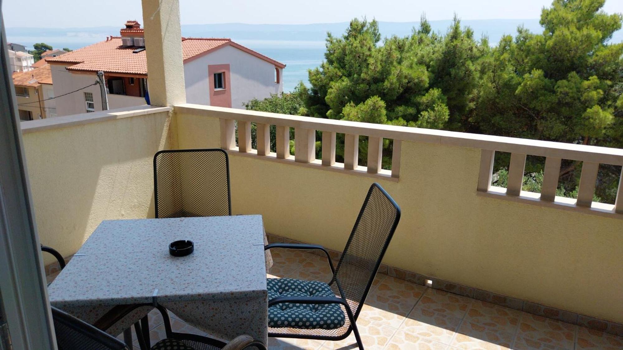 אומיס Apartments Zemunik מראה חיצוני תמונה