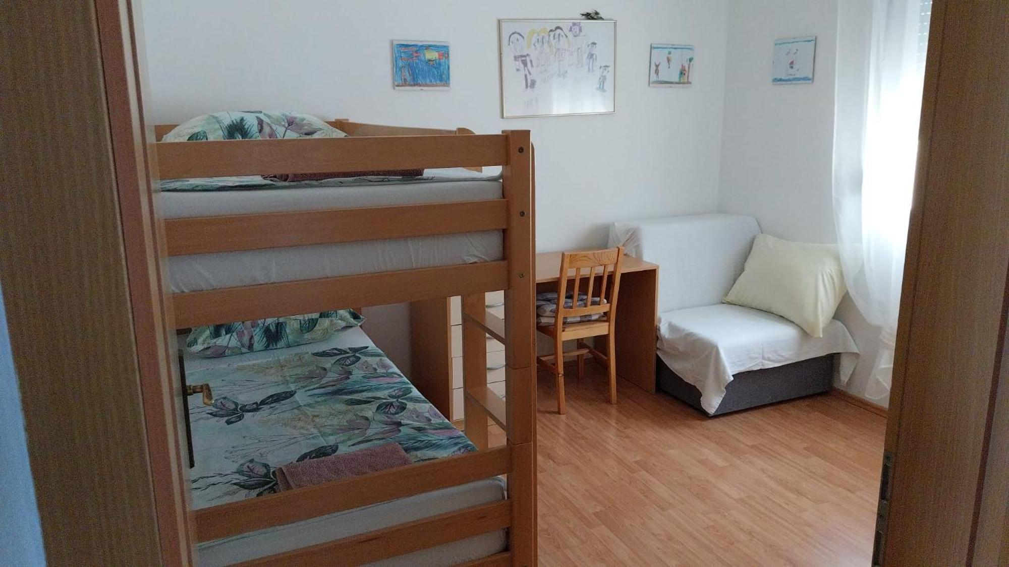 אומיס Apartments Zemunik מראה חיצוני תמונה