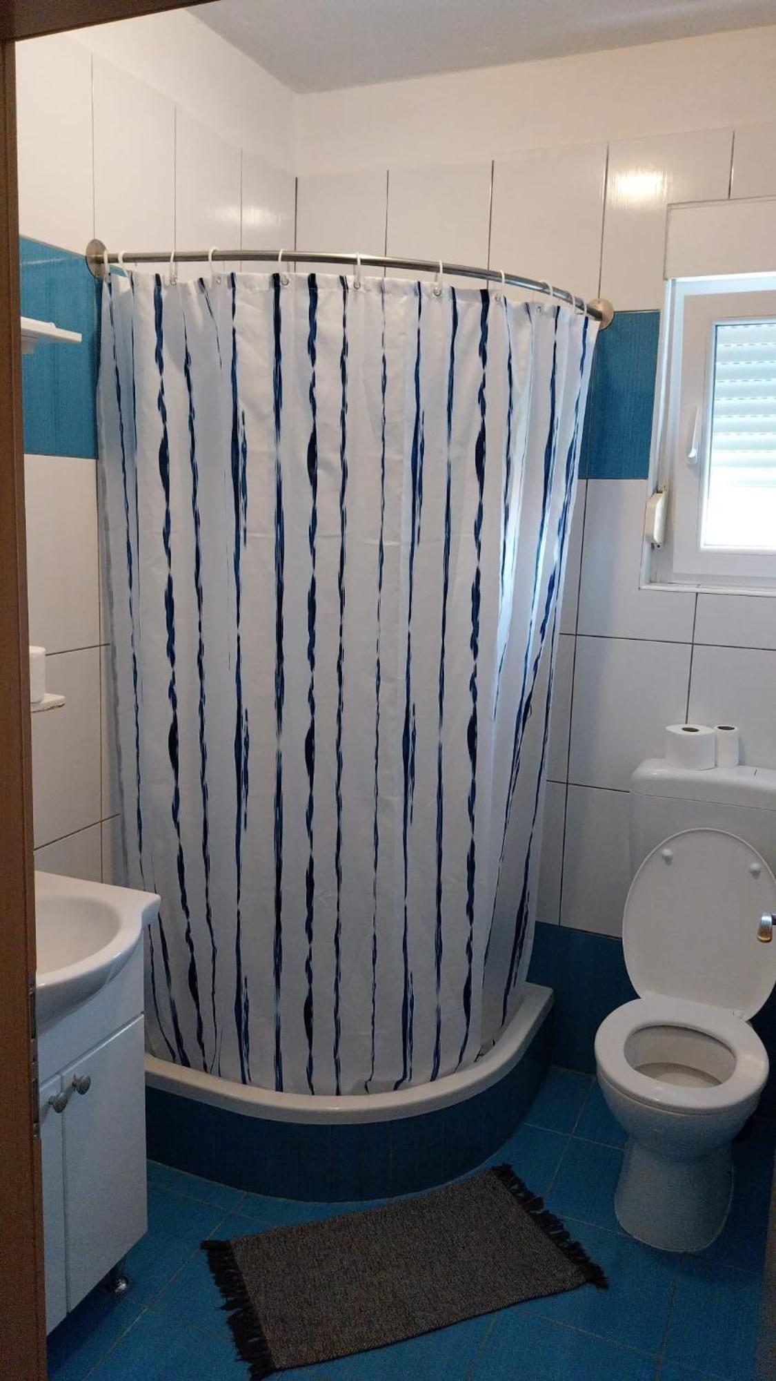 אומיס Apartments Zemunik מראה חיצוני תמונה