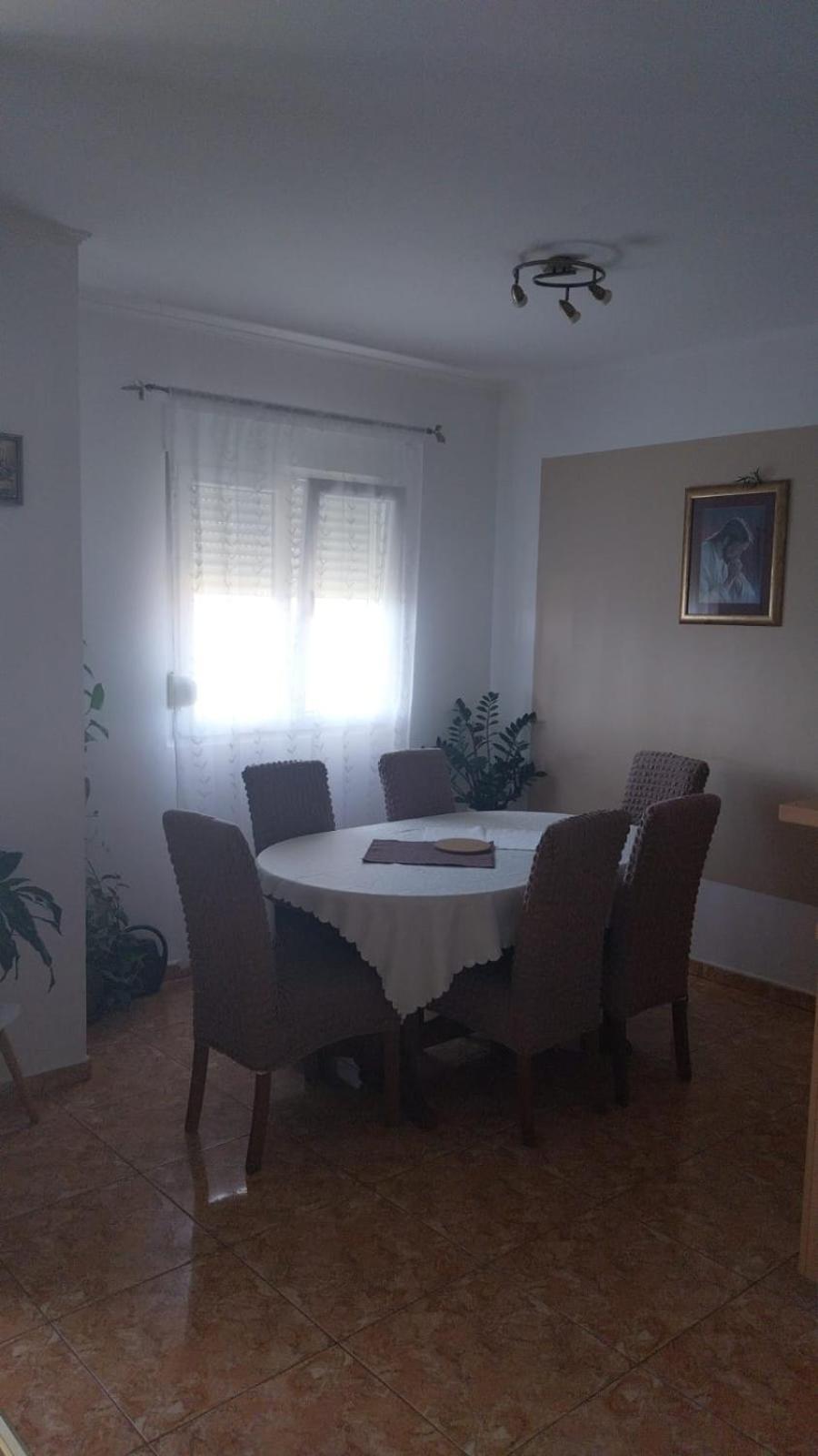אומיס Apartments Zemunik מראה חיצוני תמונה