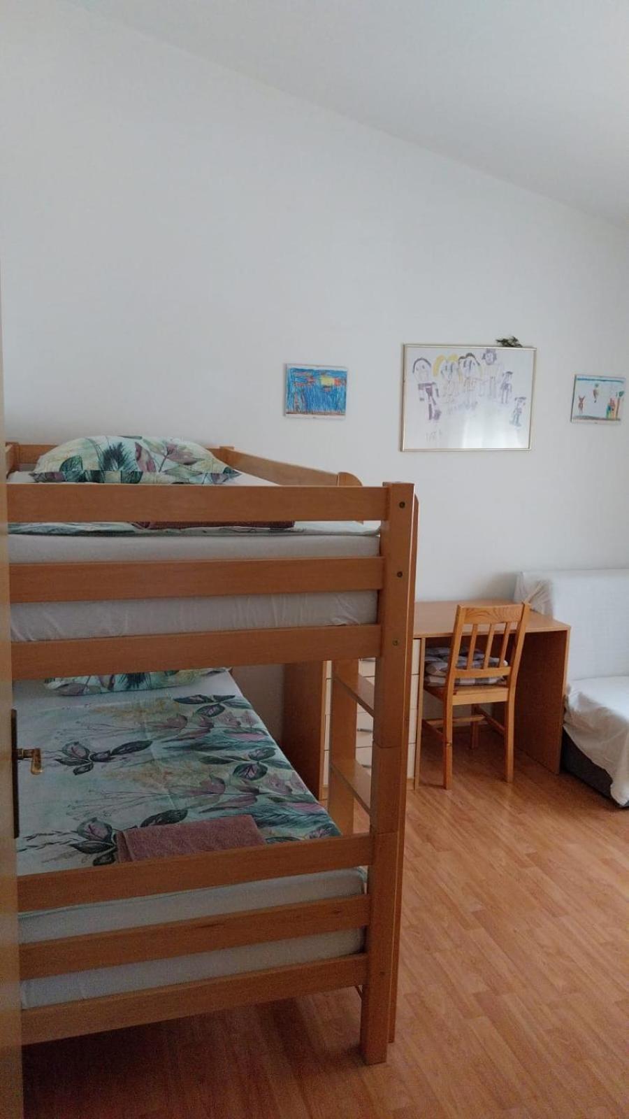 אומיס Apartments Zemunik מראה חיצוני תמונה